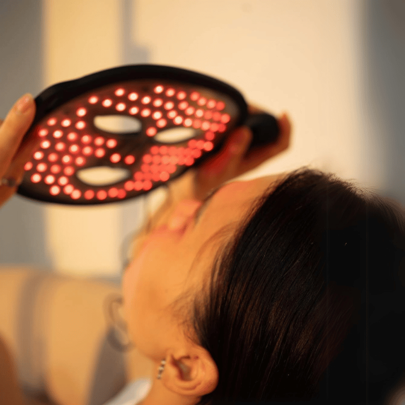Light Therapy Face Mask - LightRevival